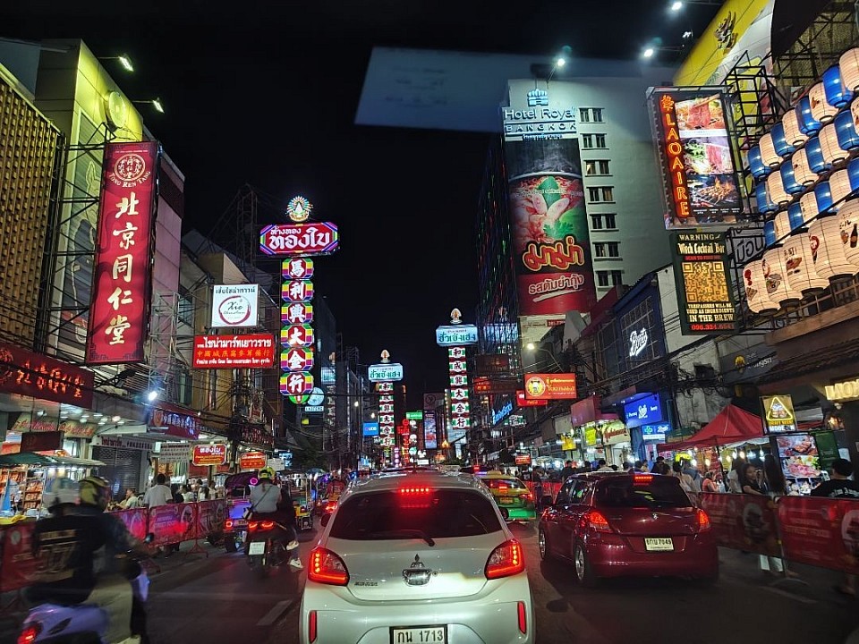 ทำทัวร์ท่องเที่ยวตลาดไชน่าทาวน์เยาวราช