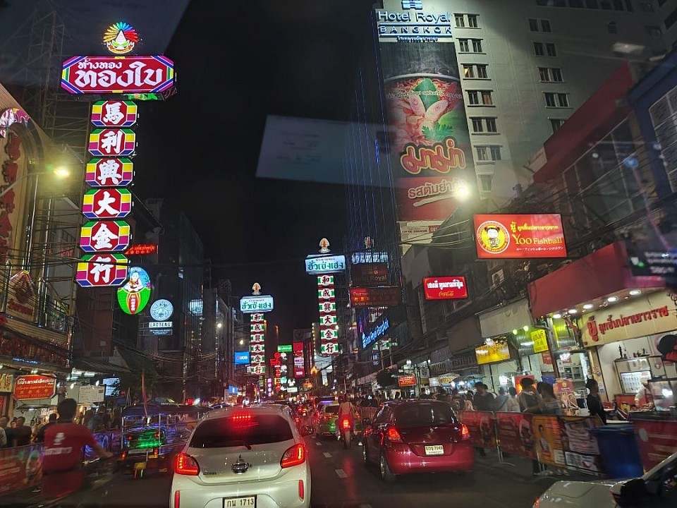 จองรถ private ท่องเที่ยวเยาวราชเมืองไทย